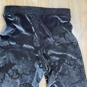 Velvet blue and black pants